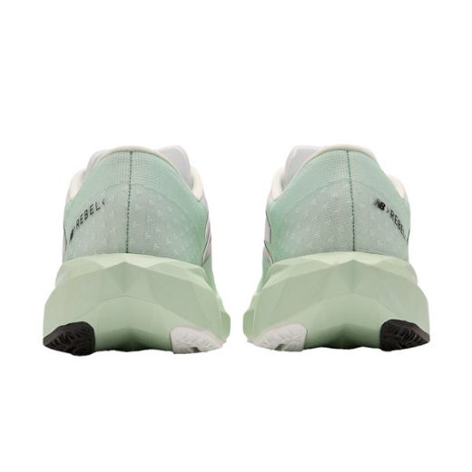 New Balance FuelCell Rebel V4 Women (Clay Ash)