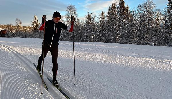 Nysnø og litt glatte ski?