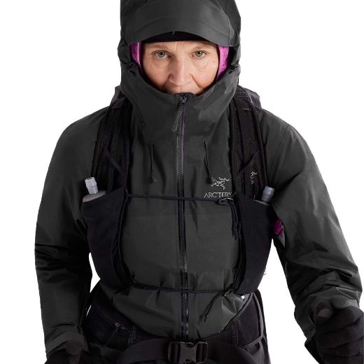 ArcTeryx Beta AR Jacket Women - Stormhood (Black)